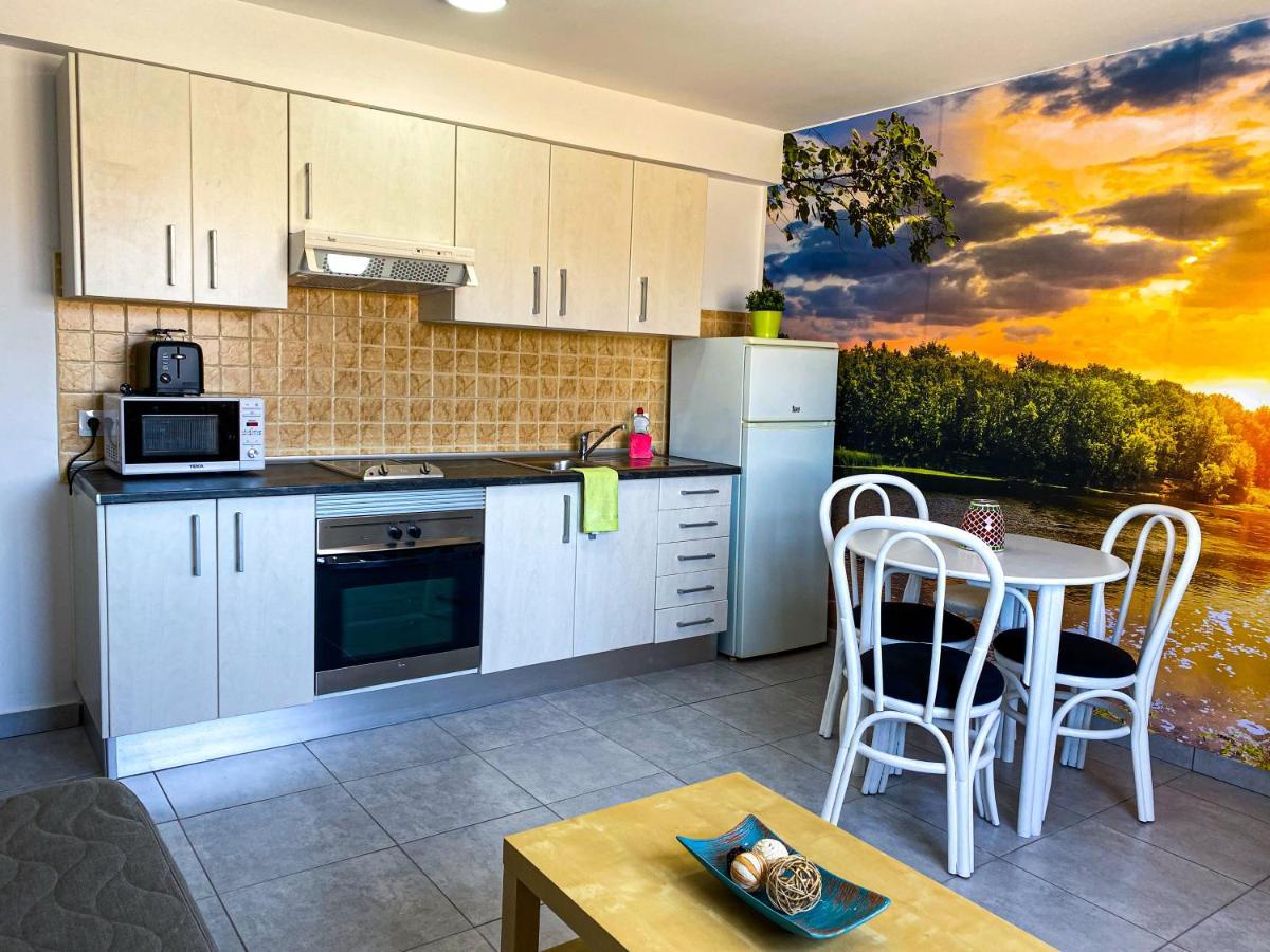 Edificio Prieto Viv 6 Apartment ปูแอร์โต เดล โรซาริโอ ภายนอก รูปภาพ